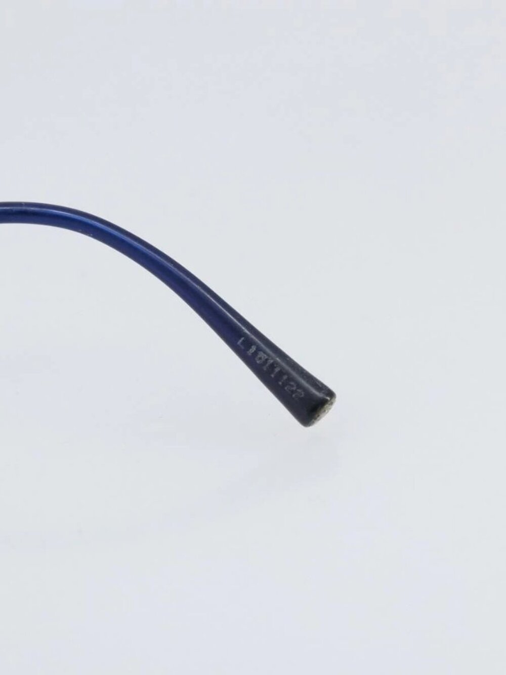 CHANEL Sunglasses metal Blue CC - Picture 9 of 12